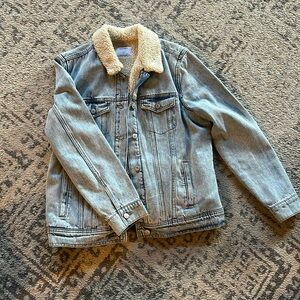 Old Navy Sherpa lined denim jacket